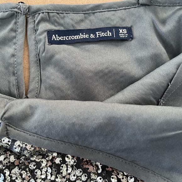 Gold Sequin Abercrombie & Fitch Dress, Size XS - Picture 5 of 7